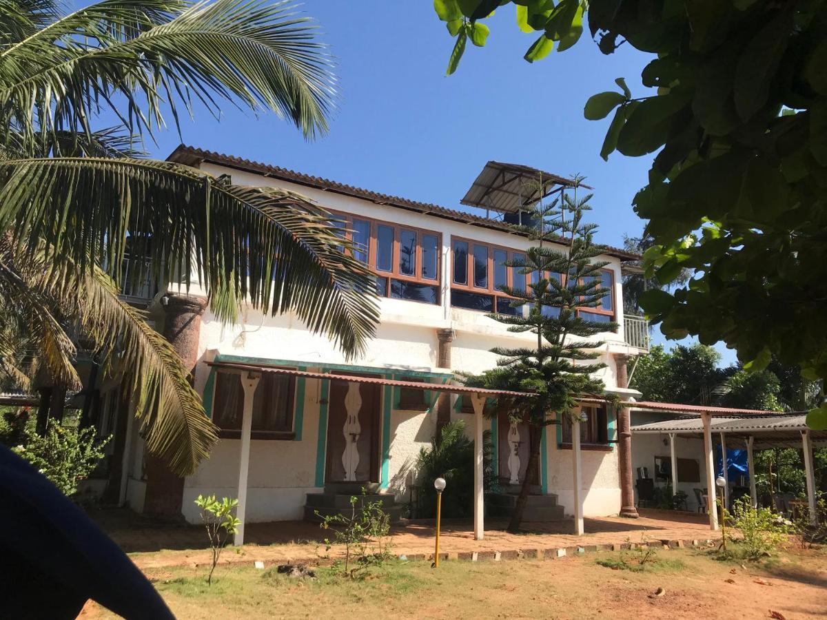 Mermaid Beach Resorts Vengurla ภายนอก รูปภาพ
