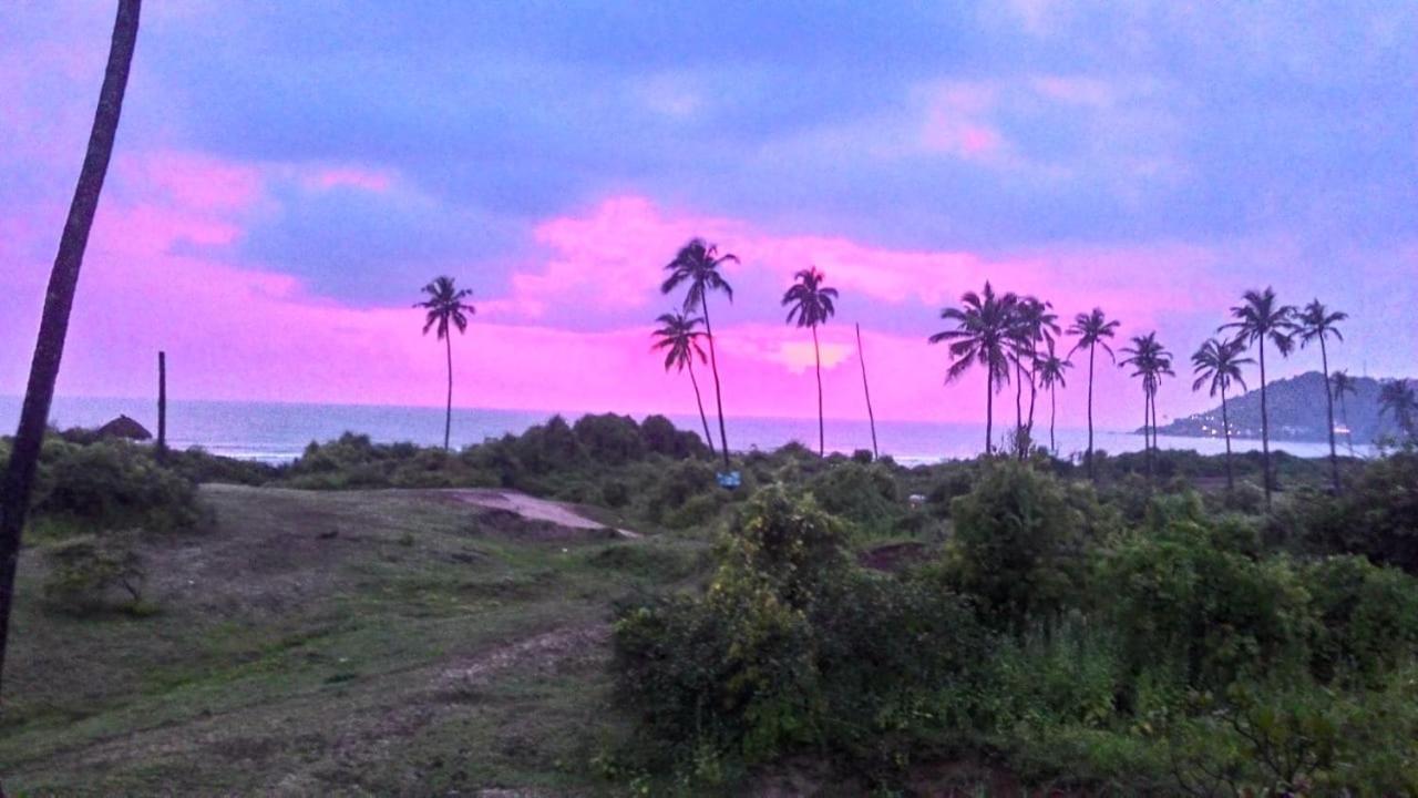 Mermaid Beach Resorts Vengurla ภายนอก รูปภาพ